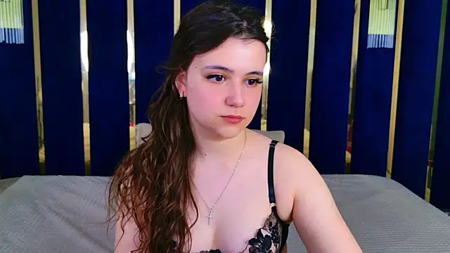 Snapshot of Pauline_Heaven chatting on May 15, 5:36 am Pauline Heaven online show from May 15, 5:36 am