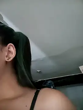 Snapshot of kimberlitaz chatting on February 9, 4:14 am kimberlitaz online show from February 9, 4:14 am