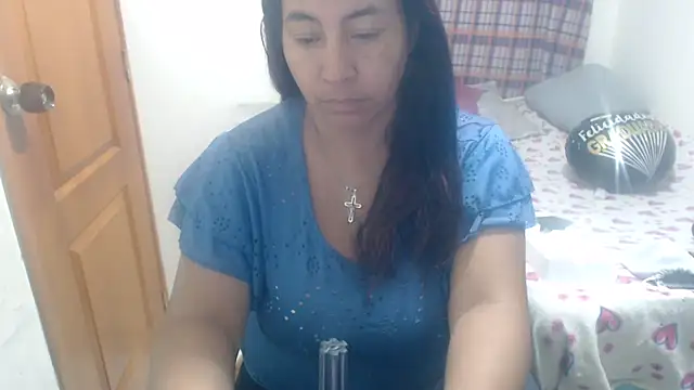 Siblleyx online show from May 19, 11:55 pm