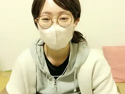 Snapshot of RIO_o0 chatting on March 17, 1:25 pm RIO o0 online show from March 17, 1:25 pm