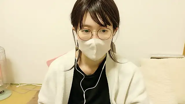Snapshot of RIO_o0 chatting on April 22, 1:34 pm RIO o0 online show from April 22, 1:34 pm
