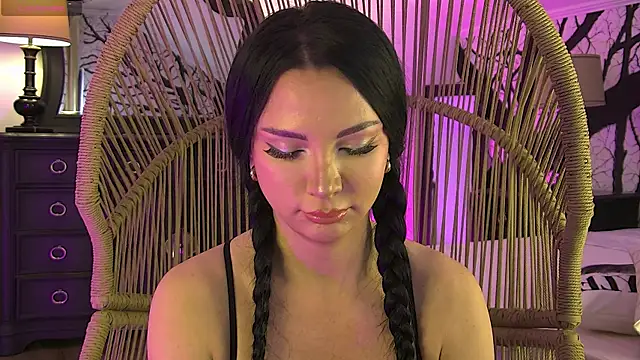 Snapshot of Amber_Luna chatting on March 16, 9:27 am Amber Luna online show from March 16, 9:27 am