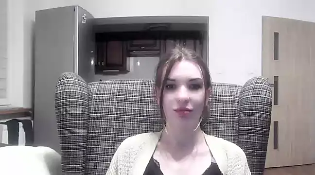 aurora lust online show from March 5, 5:39 pm