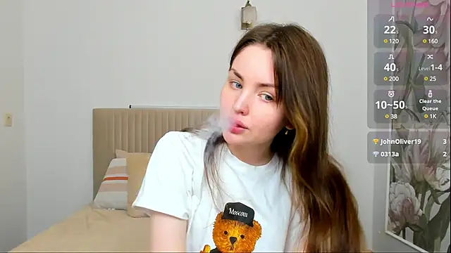 Lora Rosee online show from March 5, 11:06 am