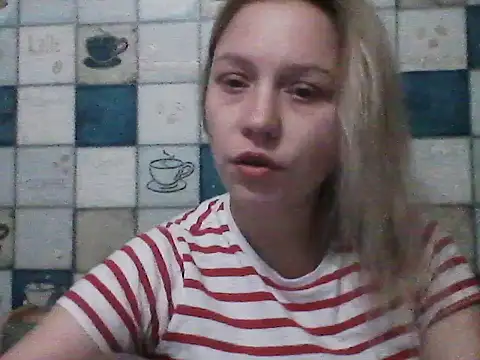 Anna wey online show from December 3, 7:01 pm