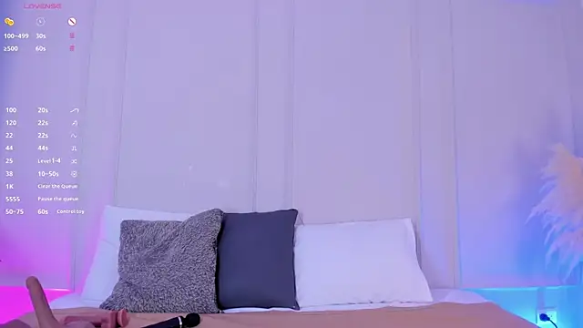 Arianasweeet online show from November 13, 8:19 pm