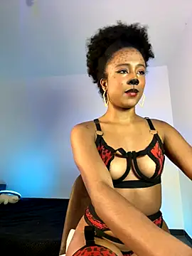 Snapshot of kiryB chatting on October 28, 2:37 am kiryB online show from October 28, 2:37 am