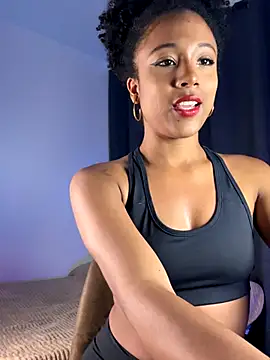 Snapshot of kiryB chatting on November 15, 1:14 am kiryB online show from November 15, 1:14 am