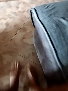 Snapshot of jonymoreno chatting on October 27, 11:03 am jonymoreno online show from October 27, 11:03 am