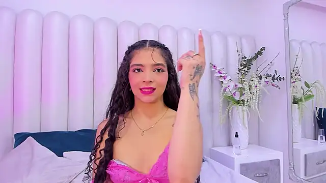 Snapshot of LilibetAndStrong chatting on March 16, 11:25 pm LilibetAndStrong online show from March 16, 11:25 pm