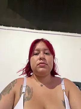 Snapshot of Mi_suki chatting on February 7, 9:48 pm Mi suki online show from February 7, 9:48 pm