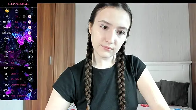 Snapshot of Cute__Nana chatting on September 29, 6:18 am Cute  Nana online show from September 29, 6:18 am