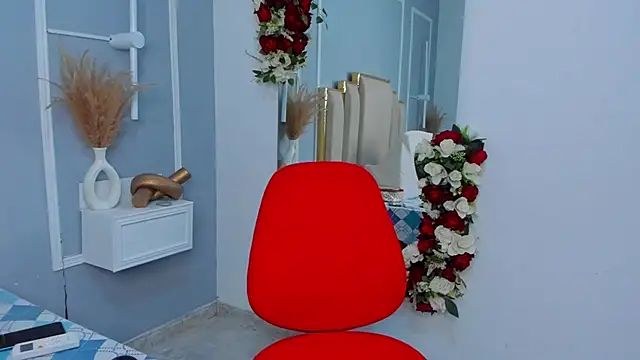 emmysandoval online show from September 16, 12:50 pm