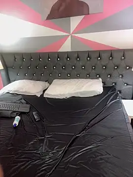 Nicky gh online show from March 12, 7:38 pm