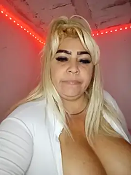 BonniAdams online show from July 13, 5:21 am