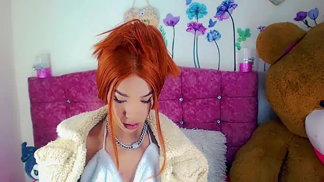 Khloe Leal online show from March 15, 12:25 am