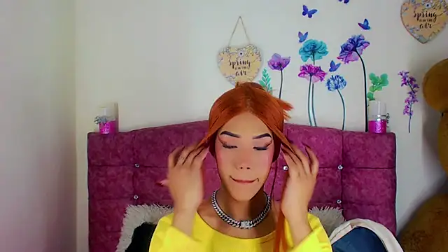 Khloe Leal online show from March 16, 9:58 pm