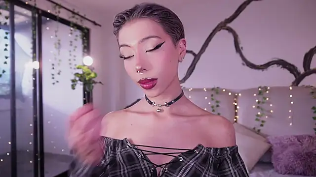 soidai miiu online show from October 31, 9:27 pm