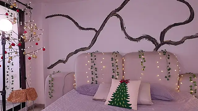 soidai miiu online show from December 14, 3:39 pm