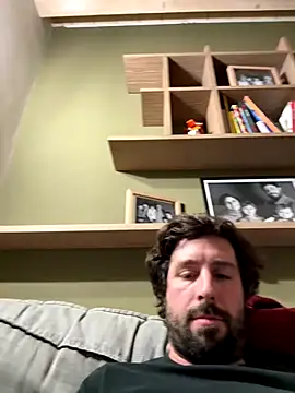 Ovett086 online show from December 14, 2:06 am