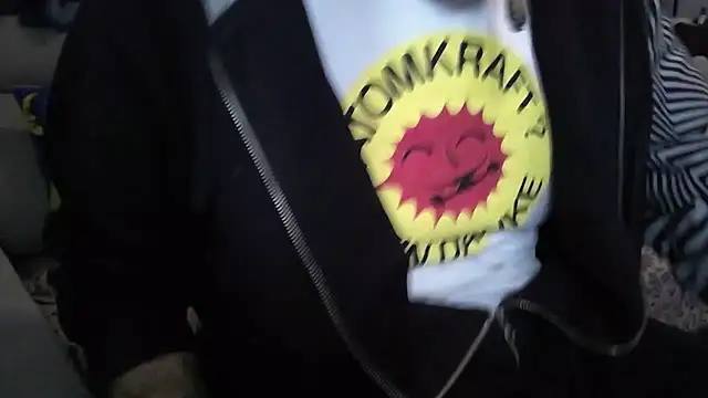 Snapshot of arka6 chatting on February 14, 10:56 am arka6 online show from February 14, 10:56 am