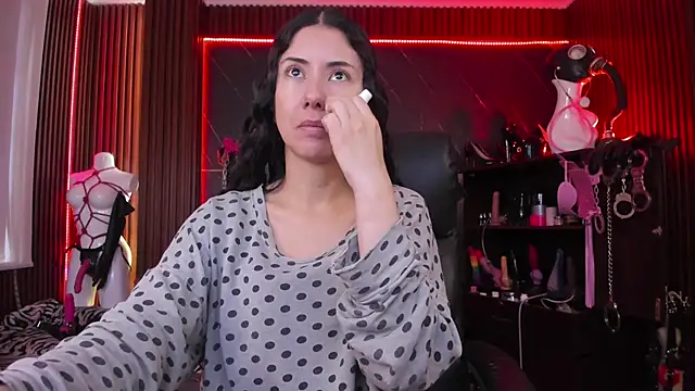 XiaQueen online show from October 31, 3:13 pm