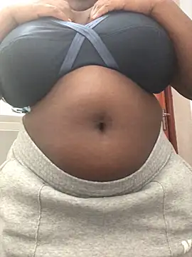 servingBigTitis online show from February 21, 7:45 am