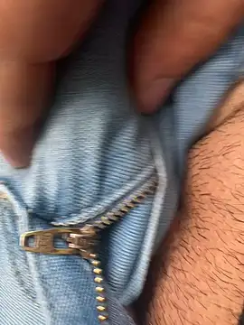 Snapshot of sark0606 chatting on February 10, 11:04 am sark0606 online show from February 10, 11:04 am