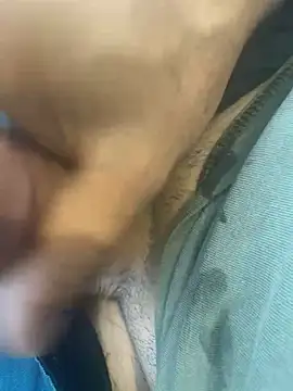 Snapshot of sark0606 chatting on September 10, 10:37 am sark0606 online show from September 10, 10:37 am