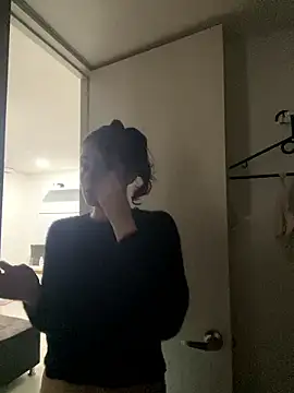 AngelRuby online show from January 17, 9:14 am