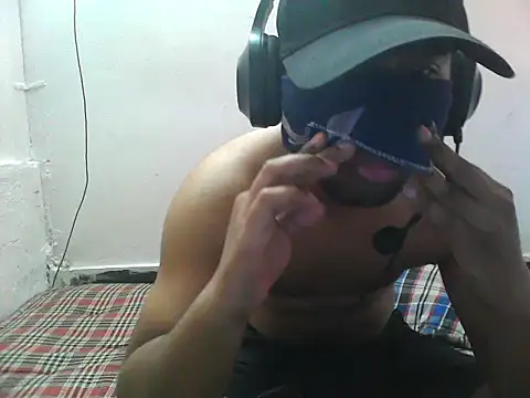 Snapshot of nikhithababyy chatting on March 29, 10:15 am nikhithababyy online show from March 29, 10:15 am