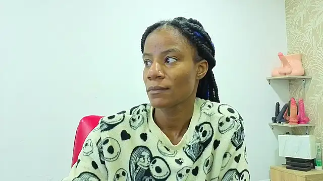 dafnnelewis online show from July 11, 11:13 am