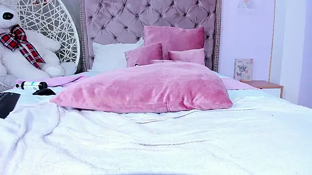 cattaleya get online show from February 25, 6:20 pm