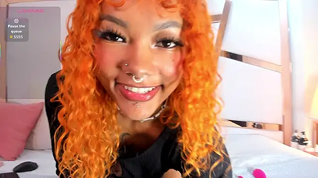 Snapshot of cattaleya_get chatting on February 18, 12:23 pm cattaleya get online show from February 18, 12:23 pm