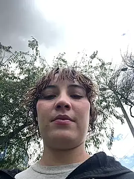 Snapshot of Maggie_Geller chatting on February 5, 5:39 pm Maggie Geller online show from February 5, 5:39 pm