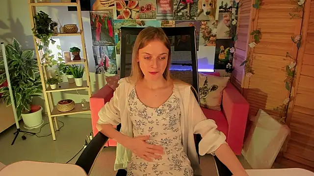 KiraMontoya online show from March 15, 9:27 pm