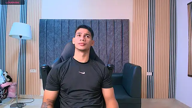 Snapshot of ANDRES_STUD chatting on July 14, 3:22 am ANDRES STUD online show from July 14, 3:22 am