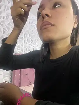 julieta fn online show from March 25, 2:12 pm