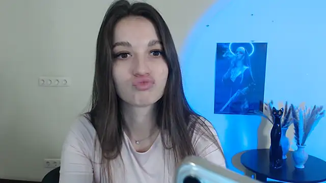 Eva Eldis online show from March 10, 4:25 pm