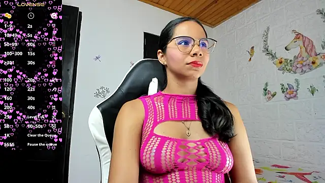 alisson hoffman05 online show from March 19, 7:40 pm