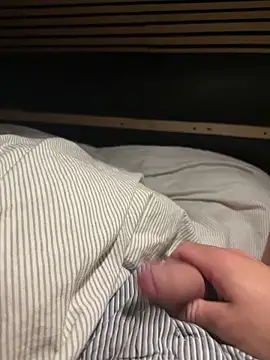 Snapshot of ricoyogurin23 chatting on February 17, 10:47 pm ricoyogurin23 online show from February 17, 10:47 pm