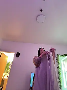 tastylolaaa online show from May 26, 2:18 am