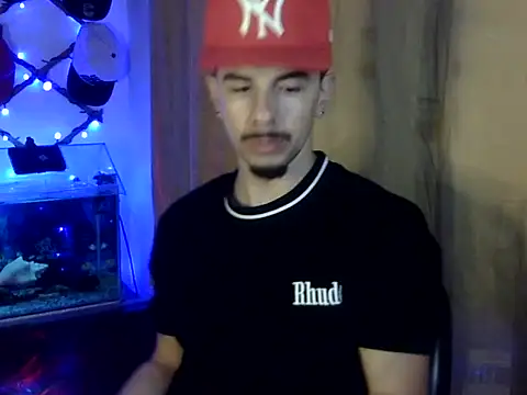 venusfranco 94 online show from December 2, 4:29 am