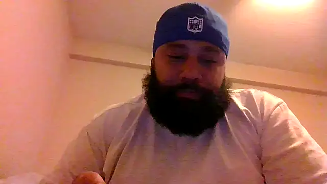 Snapshot of chubbstix chatting on February 8, 7:59 am chubbstix online show from February 8, 7:59 am