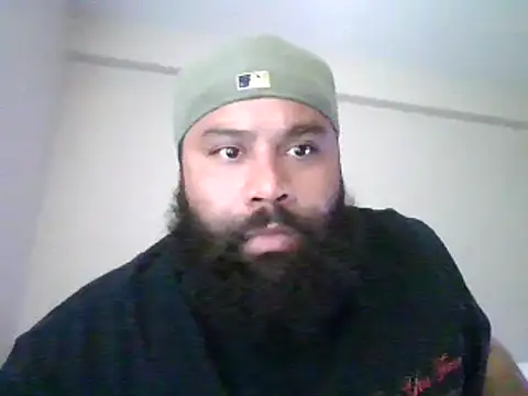 Snapshot of chubbstix chatting on February 24, 12:30 am chubbstix online show from February 24, 12:30 am