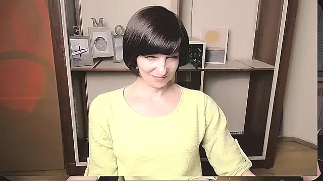  AngeliaFlow  online show from May 9, 8:30 am