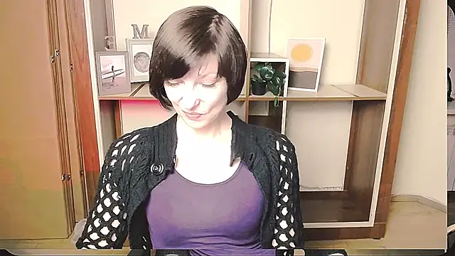  AngeliaFlow  online show from May 13, 8:34 am