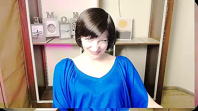 Snapshot of _AngeliaFlow_ chatting on June 16, 8:50 am AngeliaFlow online show from June 16, 8:50 am