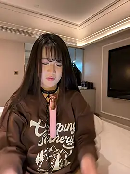 Snapshot of baxi1100 chatting on February 11, 3:18 pm baxi1100 online show from February 11, 3:18 pm