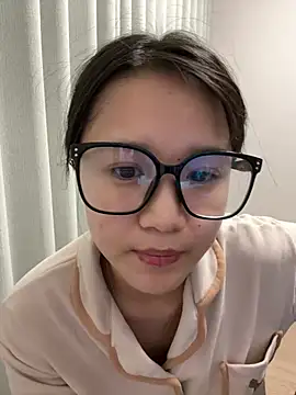 Snapshot of baxi1100 chatting on March 9, 11:25 pm baxi1100 online show from March 9, 11:25 pm